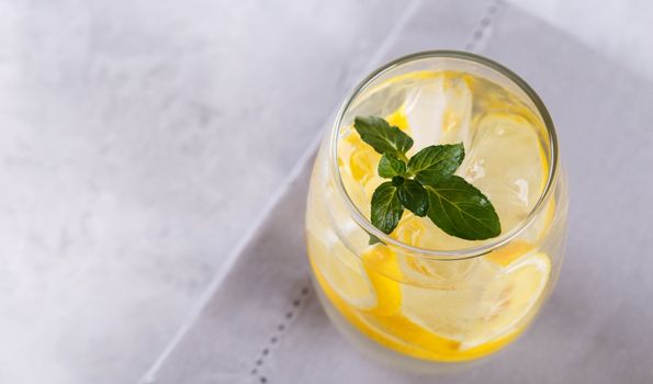 lemon and honey water