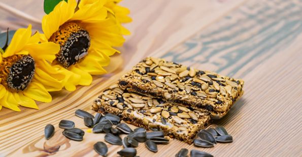 energy bars with sunflower seeds